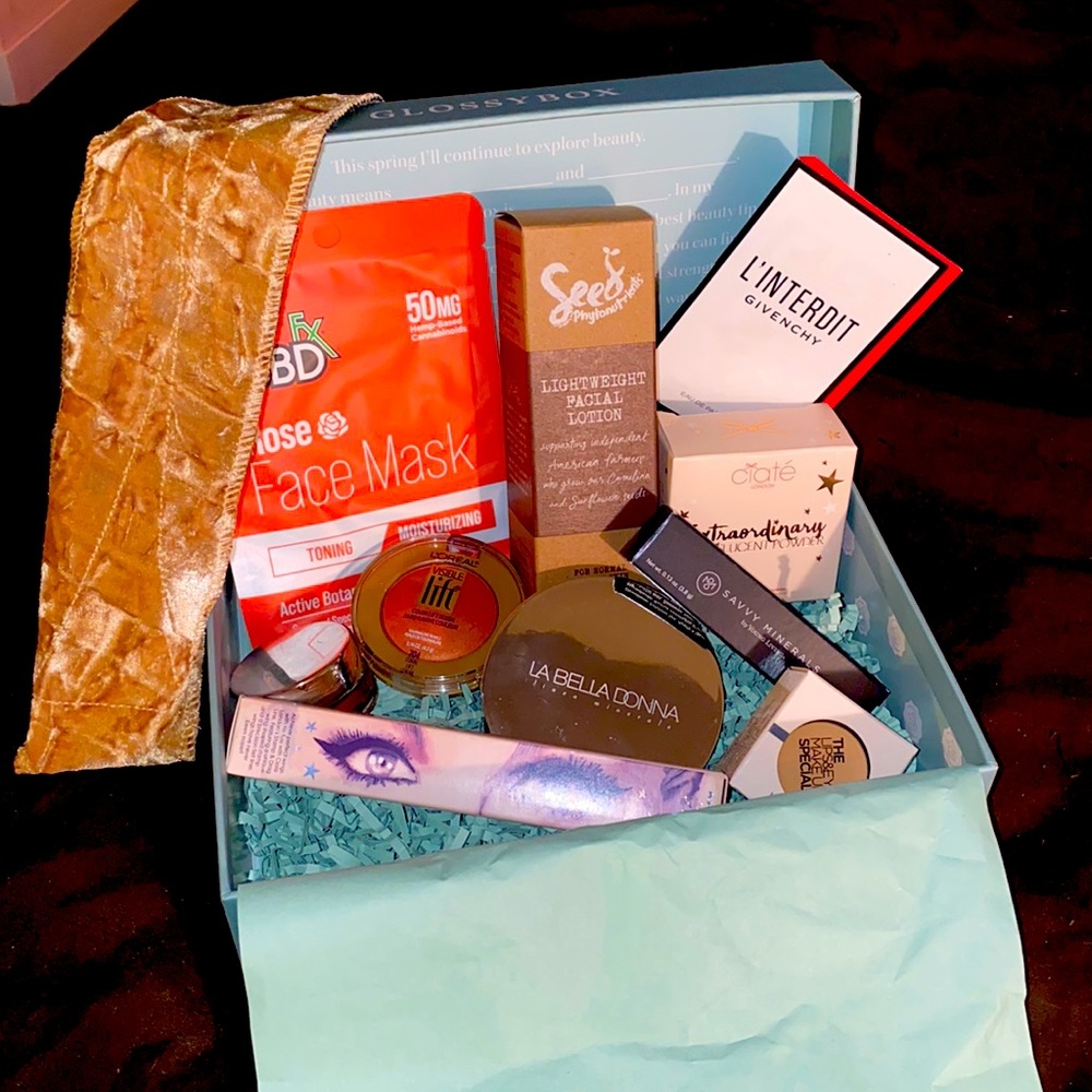 #15 Bella Box